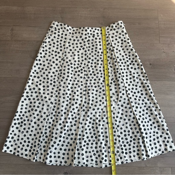 Who What Wear - A-Line midi skirt - size 6 - cream with black/gray polka dots - Picture 5 of 6